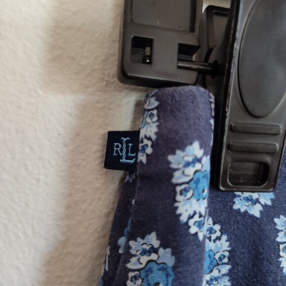 Ladies Petite SZ 6P Lauren Ralph Lauren Blue Capris - Picture 2 of 4